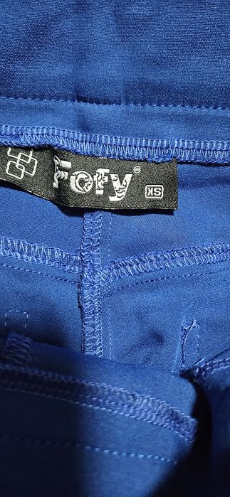 Pantaloni eleganti xs   Nou