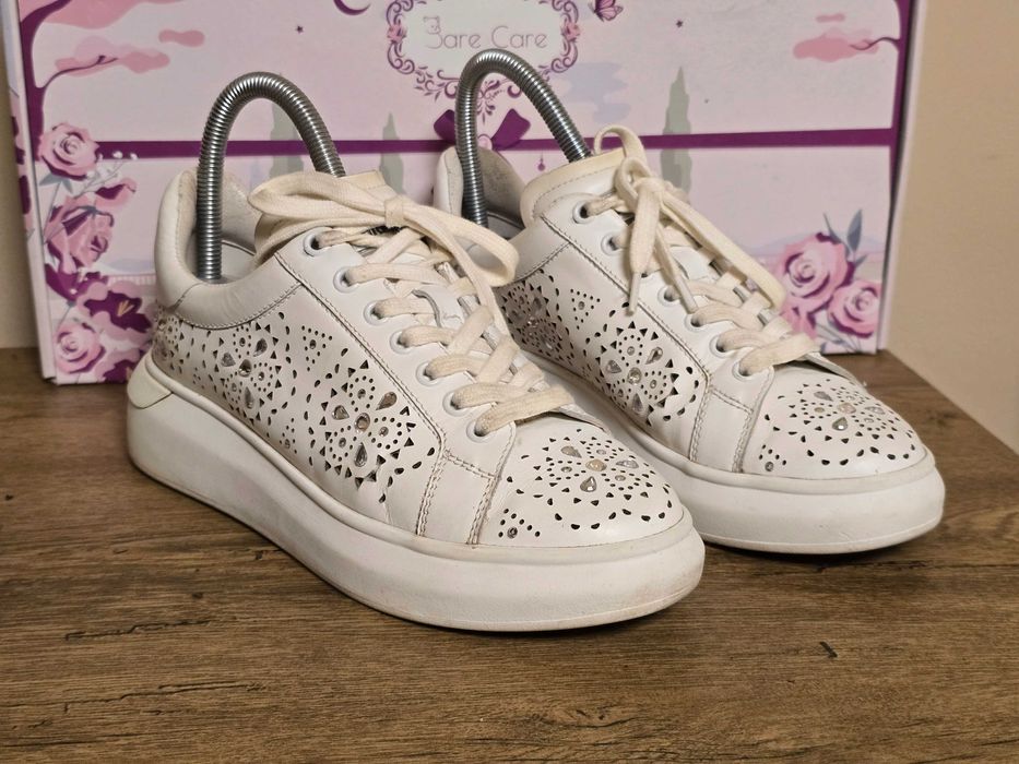 Baldinini оригинални дамски сникърси от естествена кожа