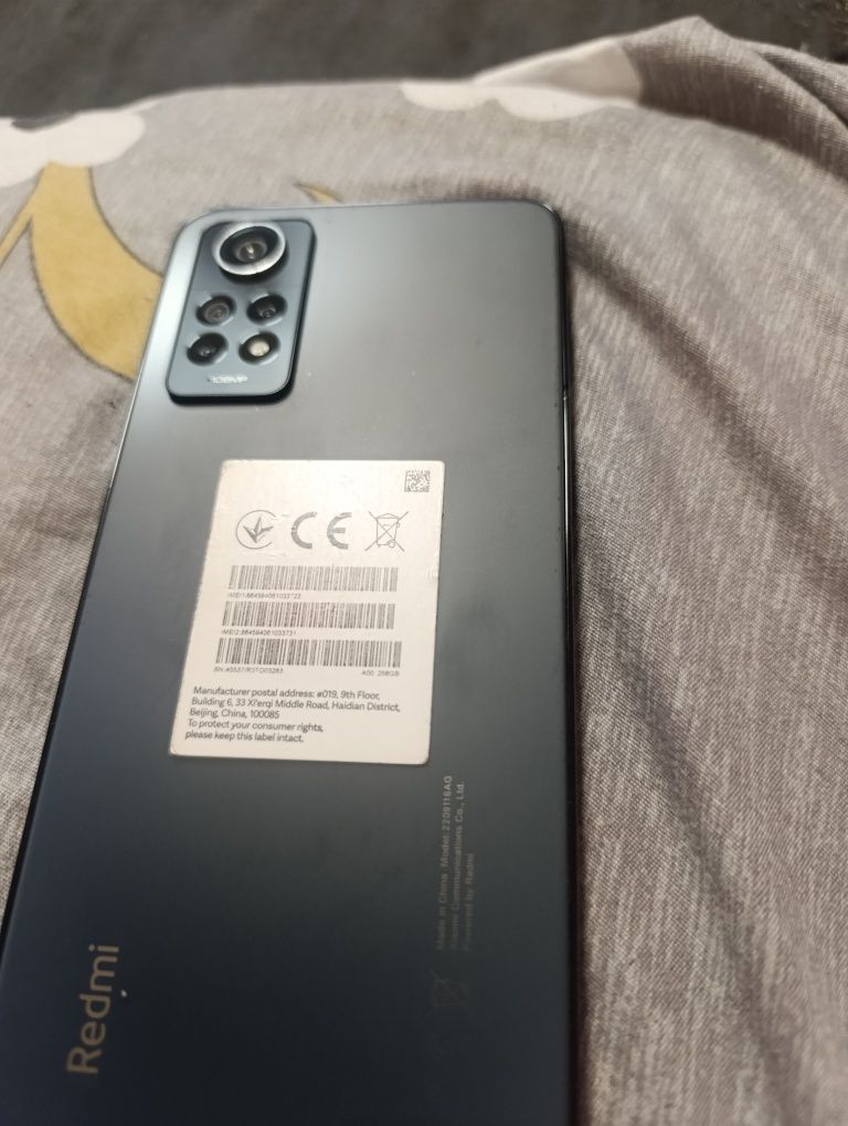 Продавам телефон: Xioami 12 pro