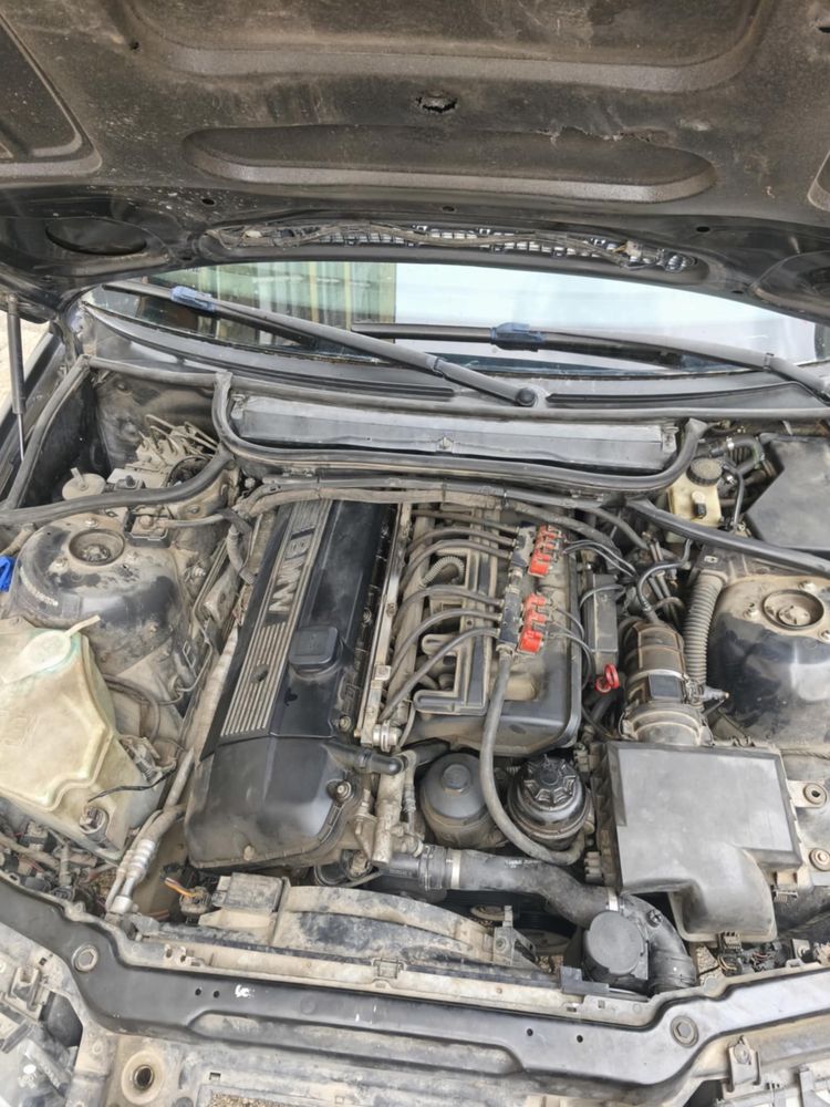 Bmw e46 323i на части