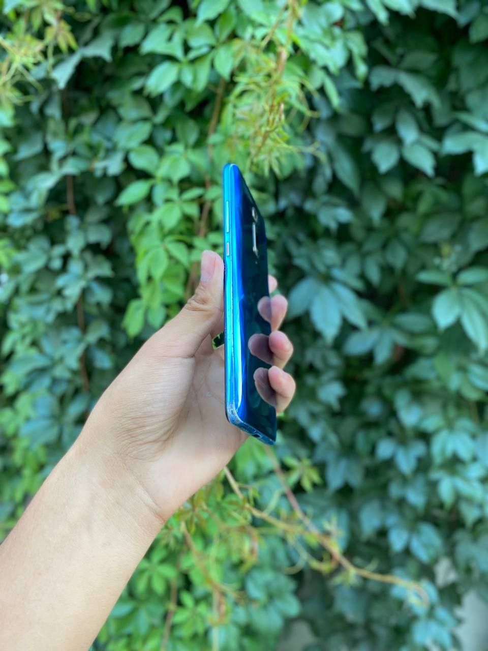 Mi 9T sotiladi 128/6Gb Flagman