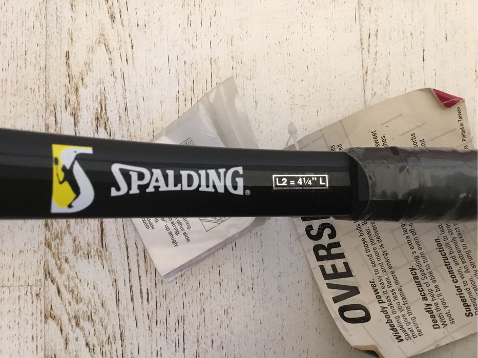 Rachete de tenis noi