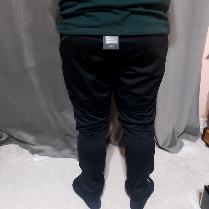 Pantaloni sport de munte