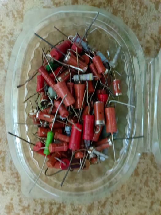 Разные транзисторы, конденсаторы