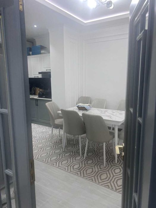 Sagbon Qorasaroyda  Baurum ЖК 3 etaj 4 xona kvartira Ijaraga beriladi