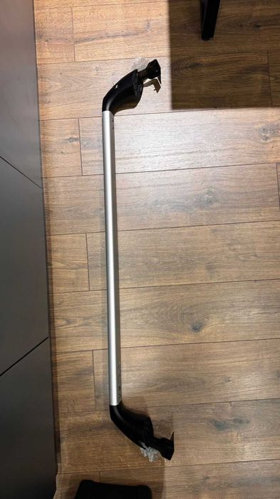 кронштейны багажника - чёрные/серебристые - Volkswagen (17A-071-126-A)