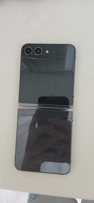 Samsung z flip 5