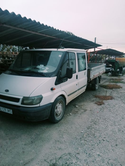 Vând Ford Transit 2005 pentru piese