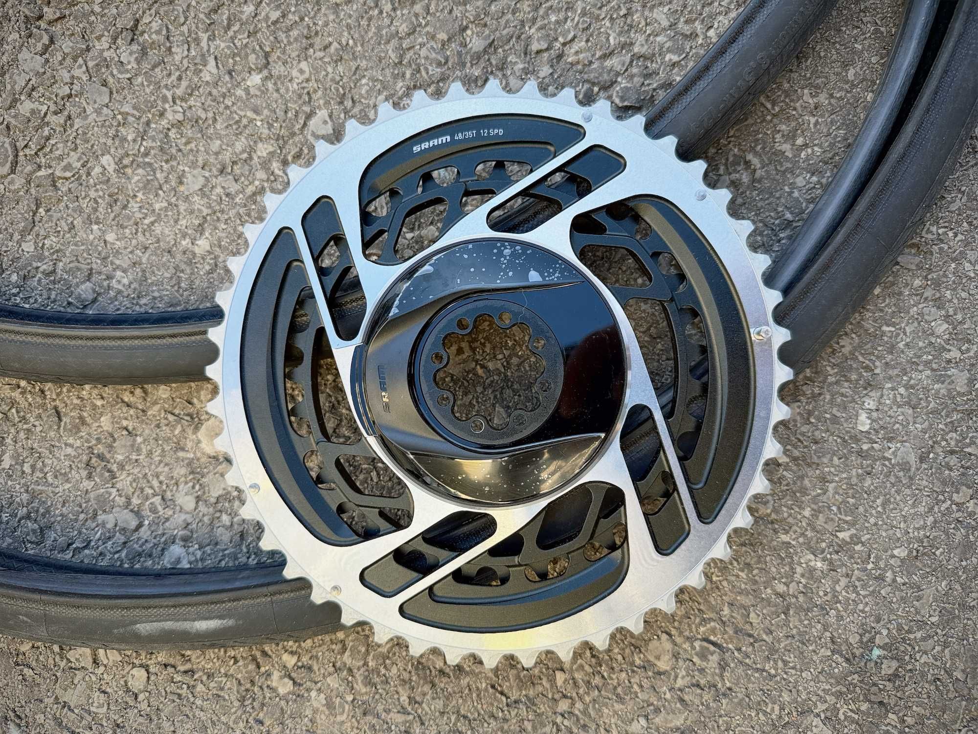 Продавам плочи, касета и спирачни дискове SRAM Red, +други части