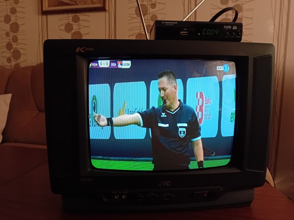 Tелевизор JVC 14"+Декодер HD