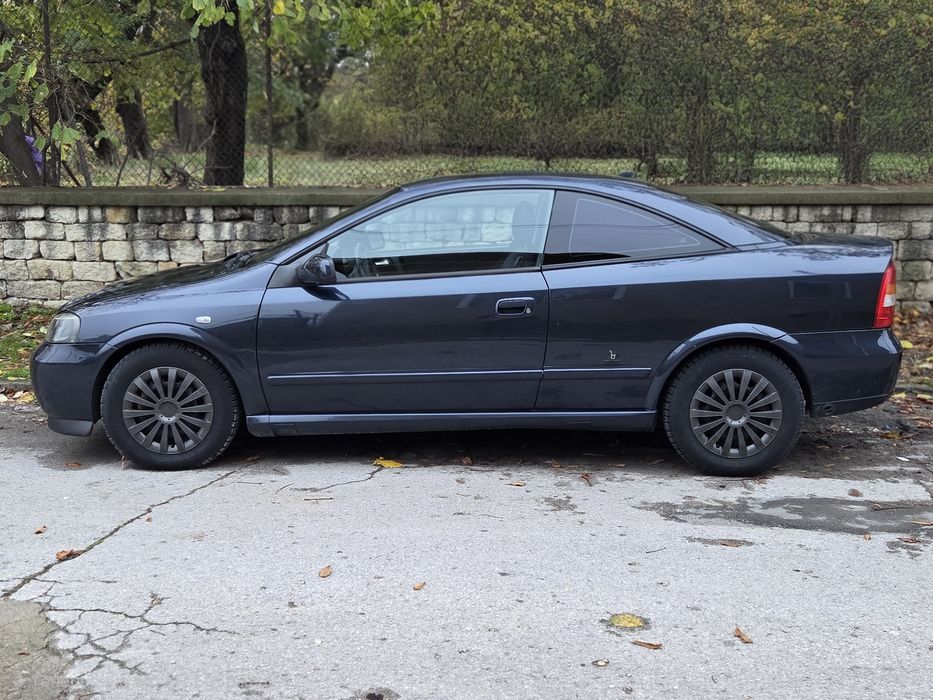 Опел Астра Бертоне