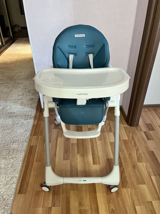 Столик для кормления 0+ лет. Peg Perego Prima Pappa follow me