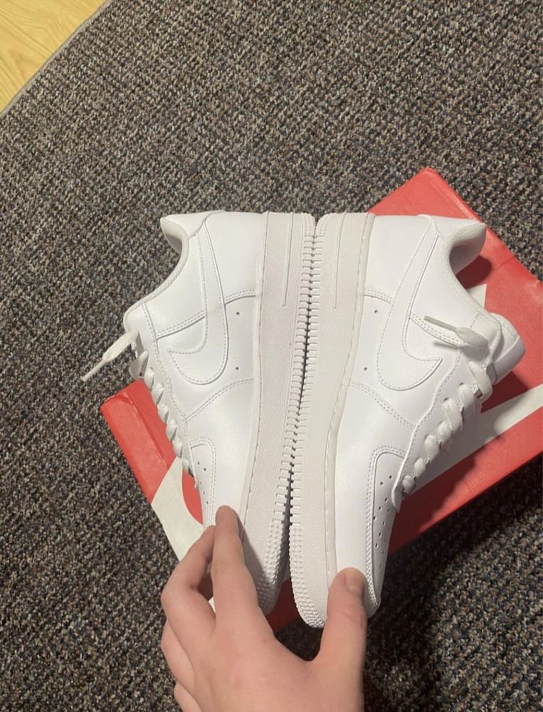 Af1 full white noi