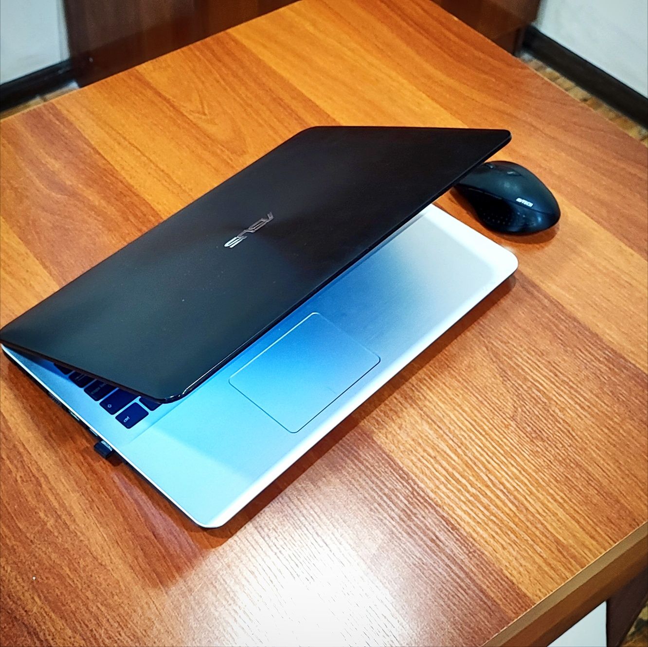 Asus X555DG AMD A10-8700P