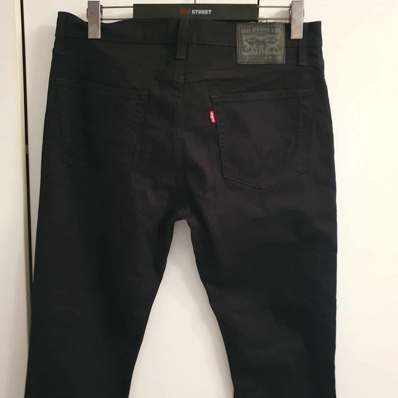 Blugi Levis  511 masura 36/30