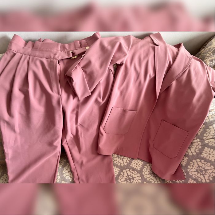 продам двойку женскую