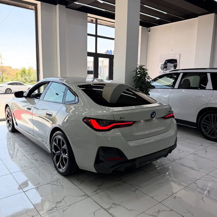 BMW i4  электро Сделано в Германии