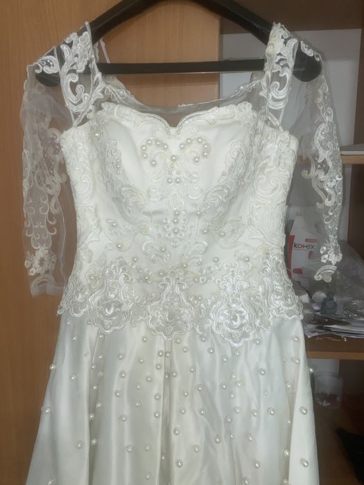Продам свадебное платье