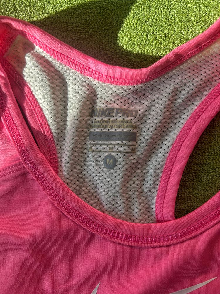 Детско бюстие Nike