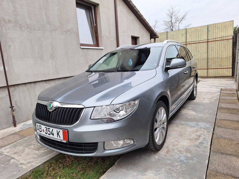 Skoda Superb 2.0 TDI 2013 KM REALI IMPECABILA Model DOTAT Nr Valabile