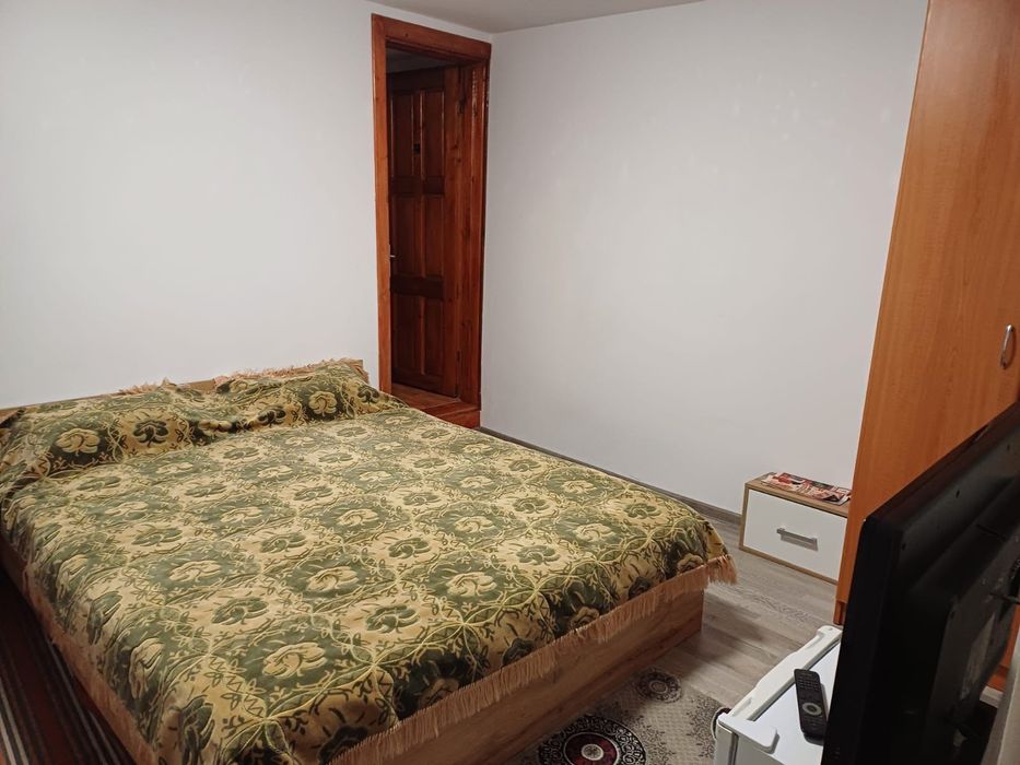 Închiriez cabana liberă de Revelion și Crăciun