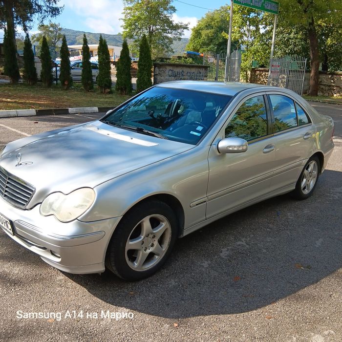 Mercedes-Benz C180