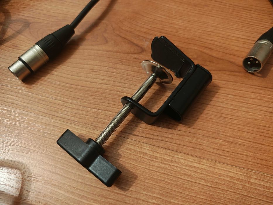 Soundsation ST-50M Brat Articulat Microfon cu Cablu XLR 4m