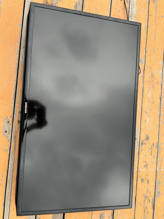 Телевизор самсунг