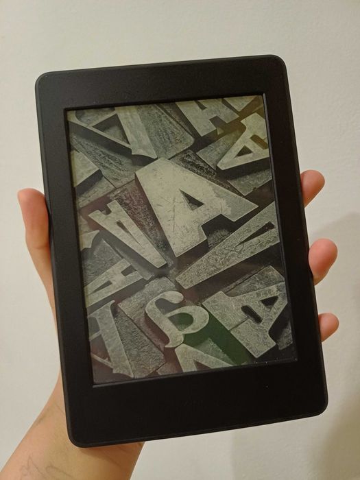Kindle Paperwhite 2