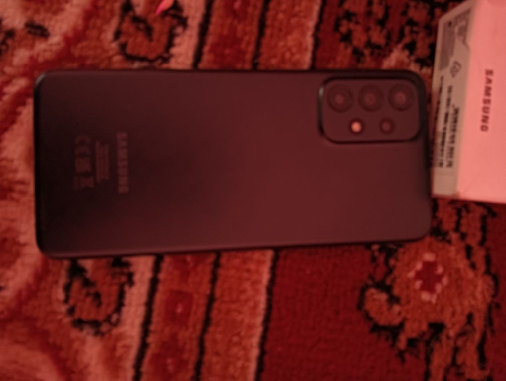 Vănd telefon mobil Samsung Galaxy A23 nou la cutie. Relații la telefon