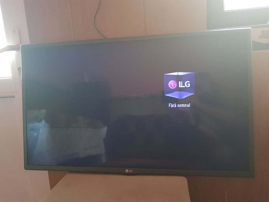Televizor LG 32" (81cm)