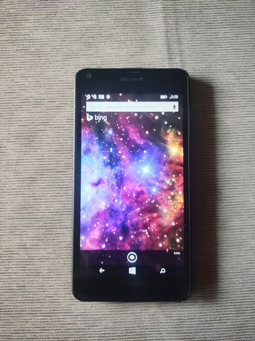 Nokia Lumia 640 Dual SIM ( orice rețea, impecabil)