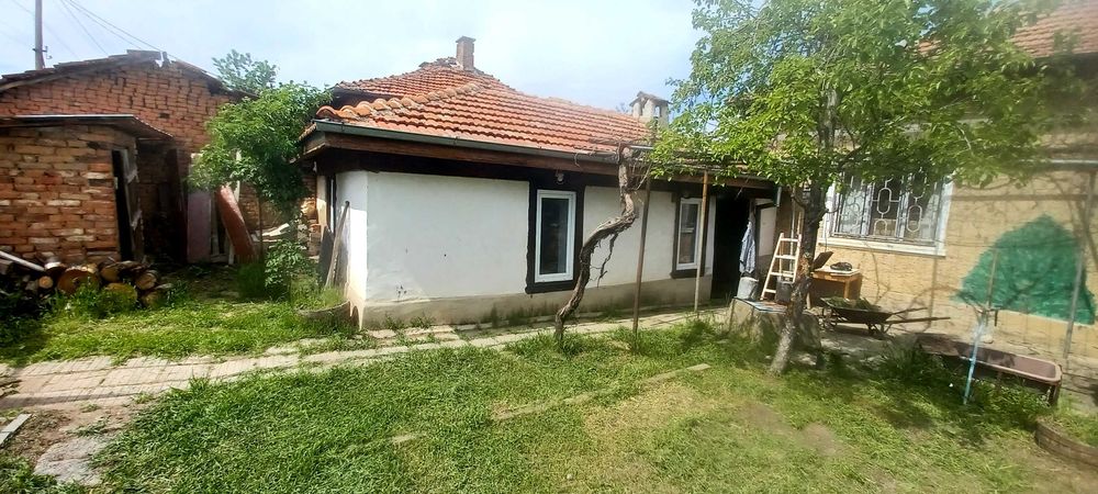 Продава се Къща в Ихтиман - 100 кв.м за 750 €/кв.м - Снимка #2