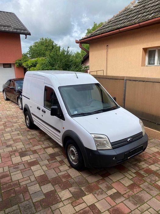 Ford Transit Connect, model inalt