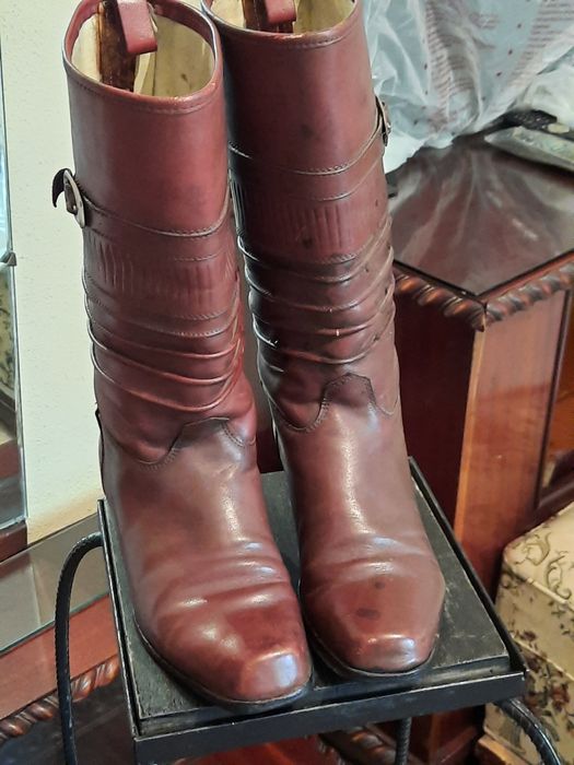 Cizme maro -roșcat, vintage, de colecție,  purtabile