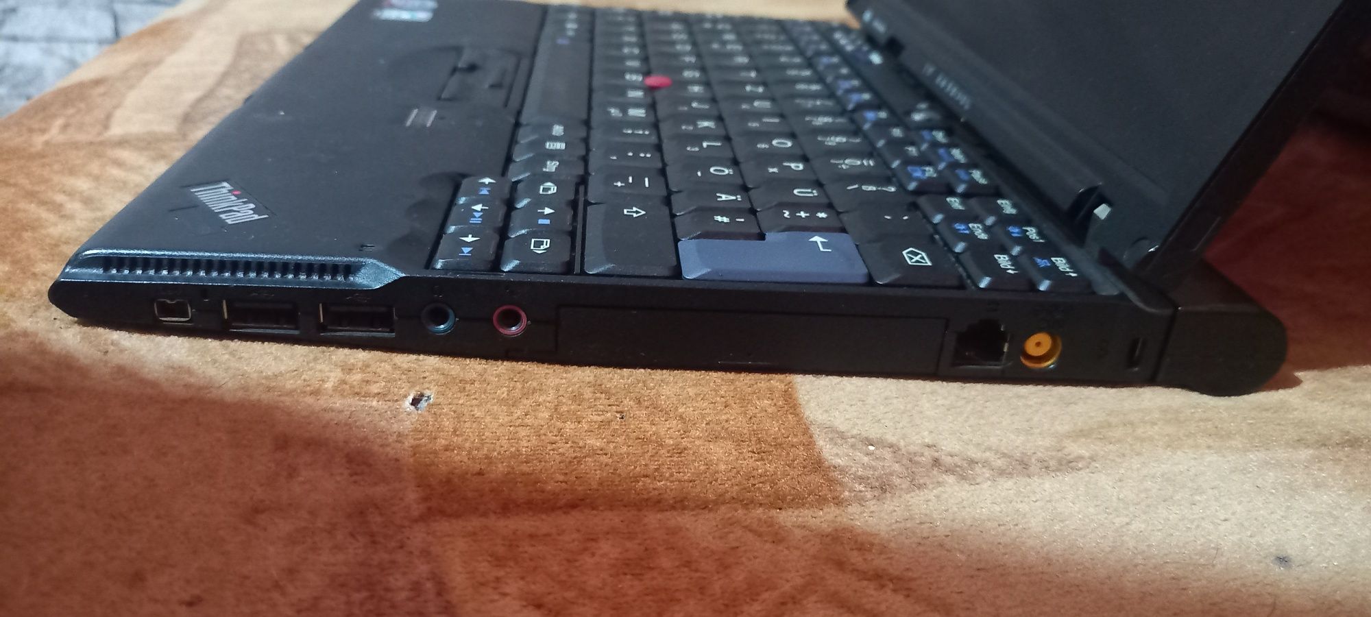 Лаптоп Lenovo X61S