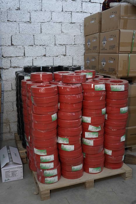 Pv kabellar quyosh panellari uchun Кабели для солнечней установки