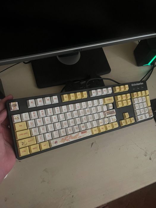 Игровой компьютер, со всеми игровыми девайсами