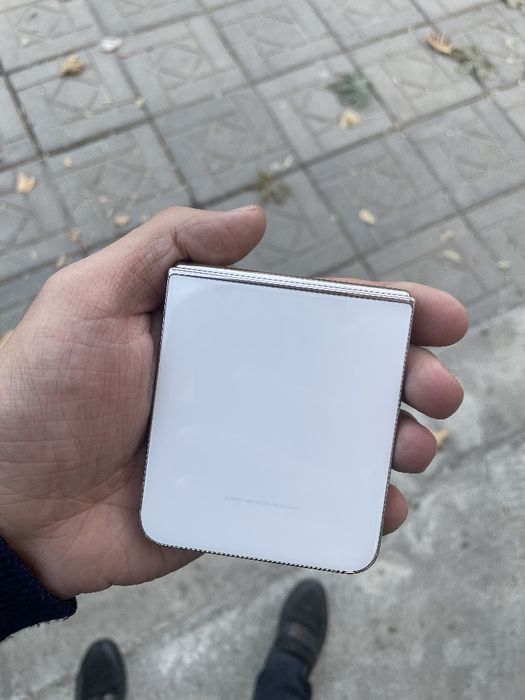 Samsung Z Flip4 8/256