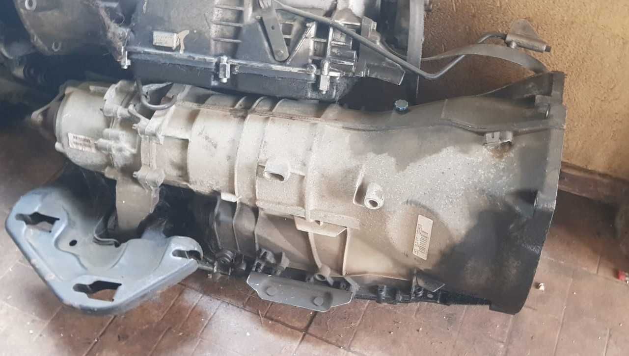 Dezmembrez BMW X5 E70 Turbina Cutie viteze 8HP28 Capota haion usa bara