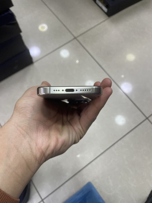 Iphone 15 pro 128 gb