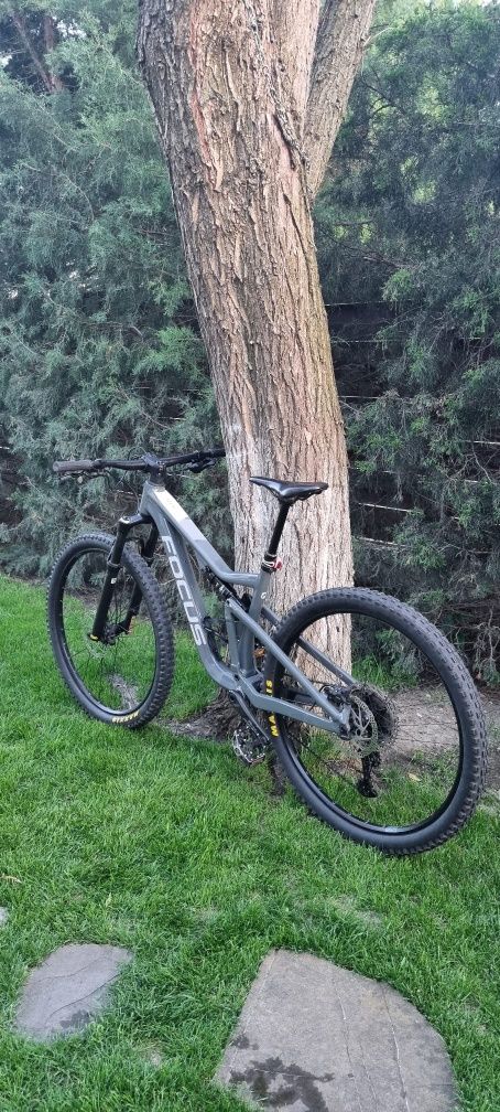 BICICLETA Full Suspension FOCUS THRON 6.8 2023  29 M