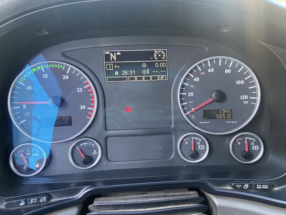 Vand cap tractor si semiremorca