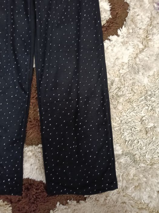 Pantaloni cu pietricele mărimea M L XL