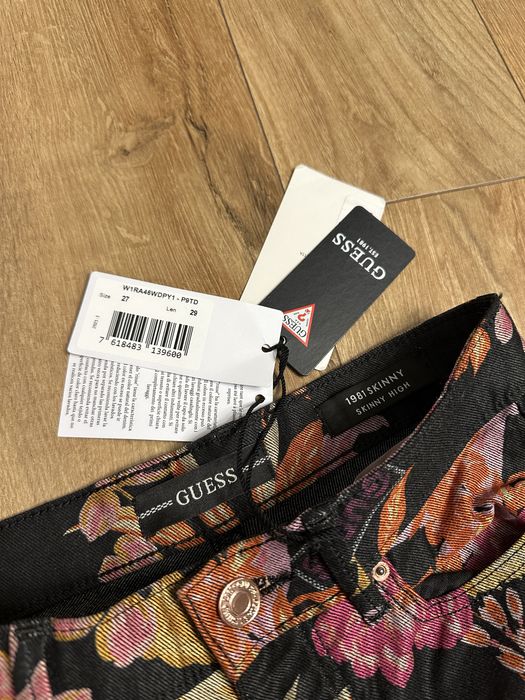 Дамски дънки GUESS размер 27 НОВИ