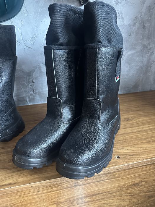Сапоги зимние новые
