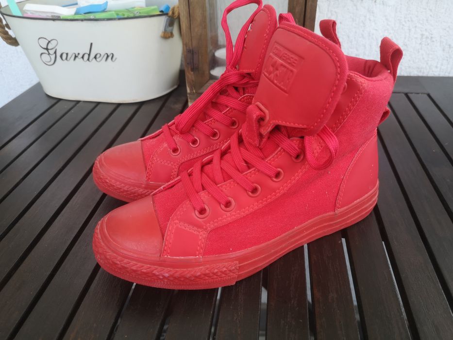 Converse оригинални кецове, номер 35