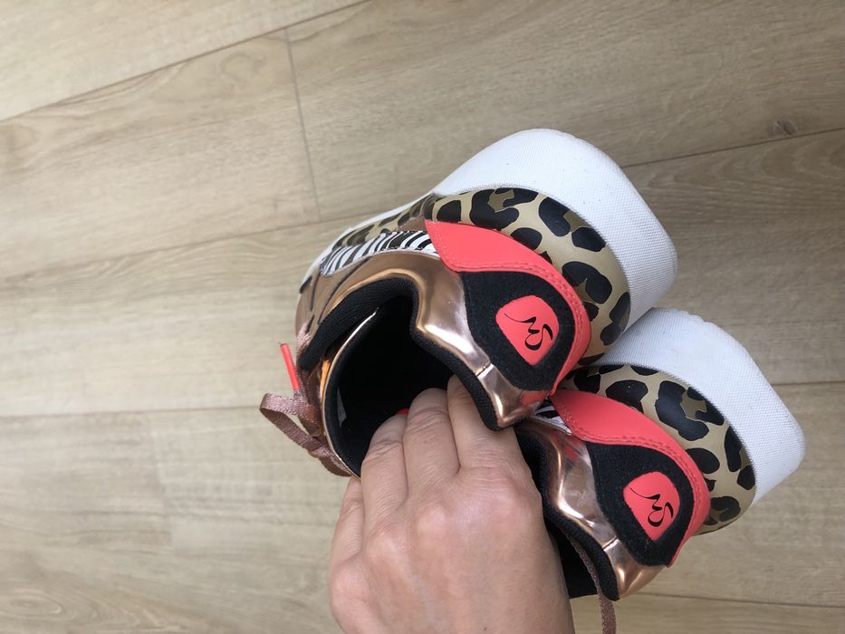 Дамски обувки