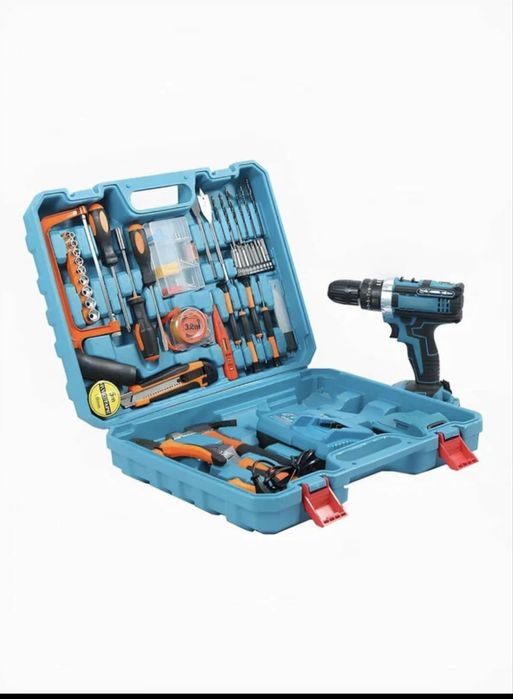 Дрель комплект ( шуруповёрт)