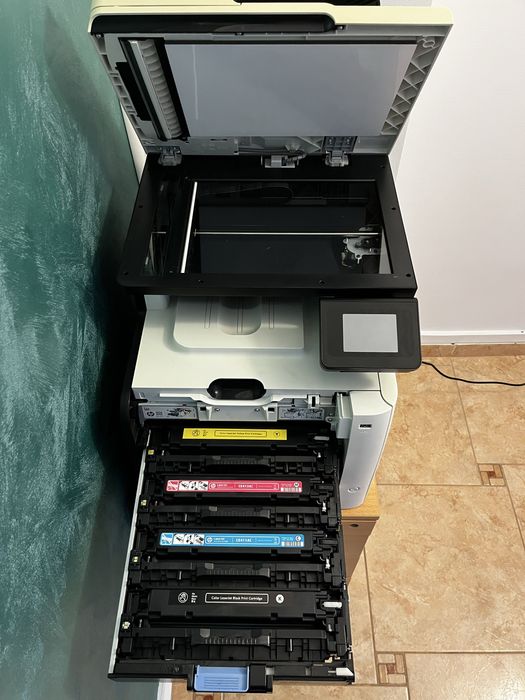 Imprimanta HP LaserJet Pro 400 color MFP M475dn
